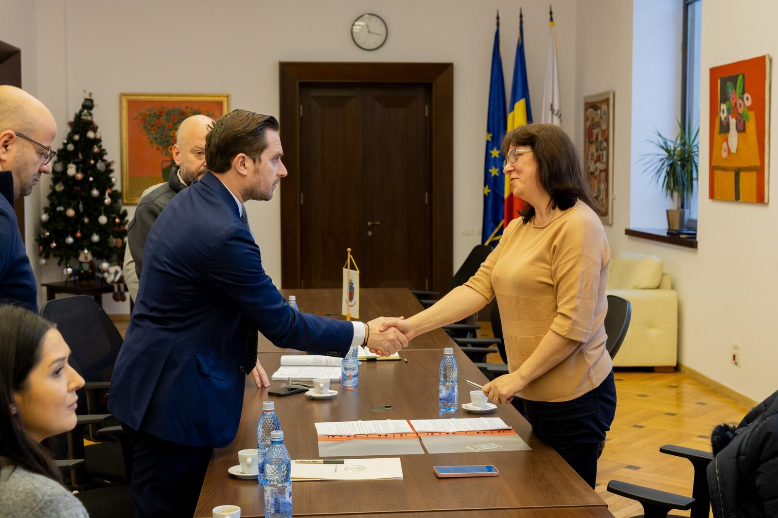 Primarul Stelian Bujduveanu asigură locuitorii Rahova: „Blocul este pus în siguranță, redăm încrederea oamenilor”
