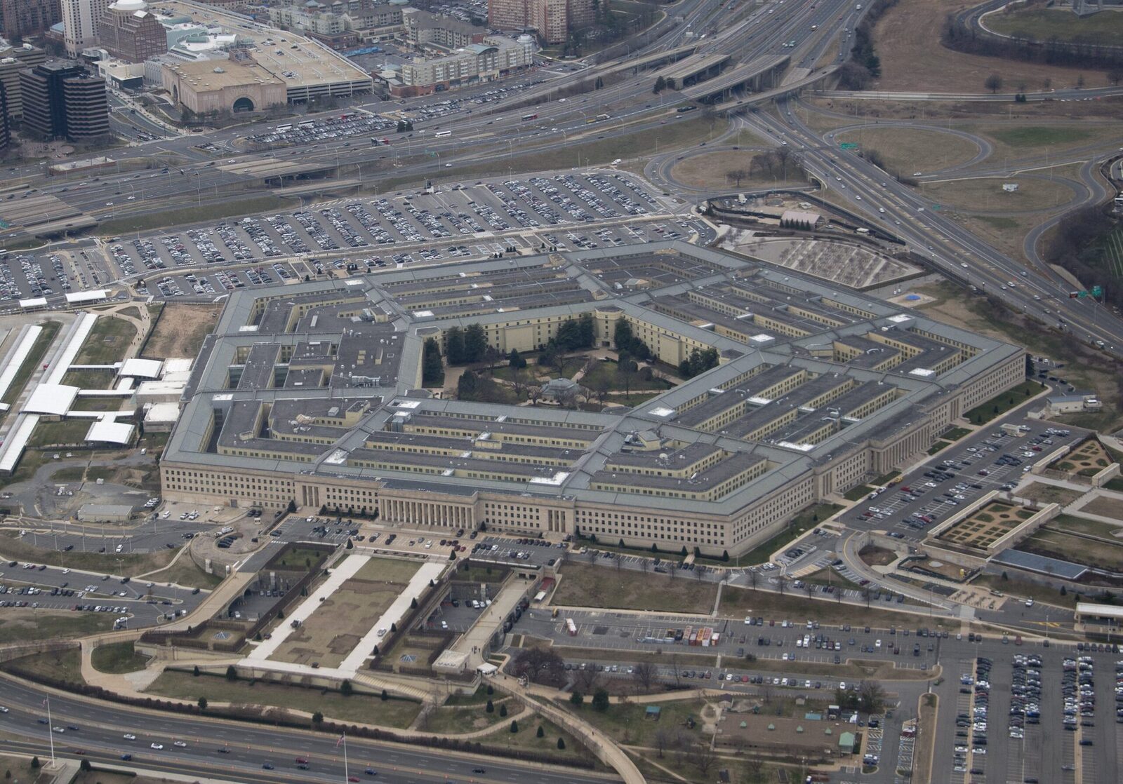 [ad_1] colaborarea Pentagon și xAI a fost anunțată oficial în august 2025, vizând consolidarea fluxurilor de lucru sensibile în domeniul apărării