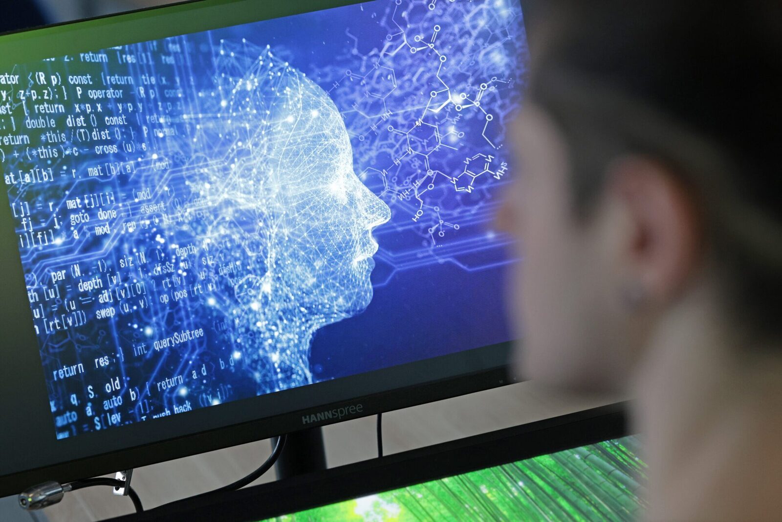 [ad_1] Inteligența artificială reprezintă astăzi un subiect central în dezbaterile despre atenția umană, conform declarațiilor neurologului Antonio Damasio