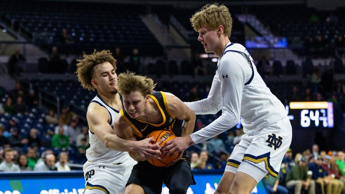 [ad_1] Idaho Vandals vs CSU Bakersfield Roadrunners promite un duel interesant în cadrul college basketball, programat marţi, 23 decembrie 2025, ora 17:00 ET, pe ESPN+