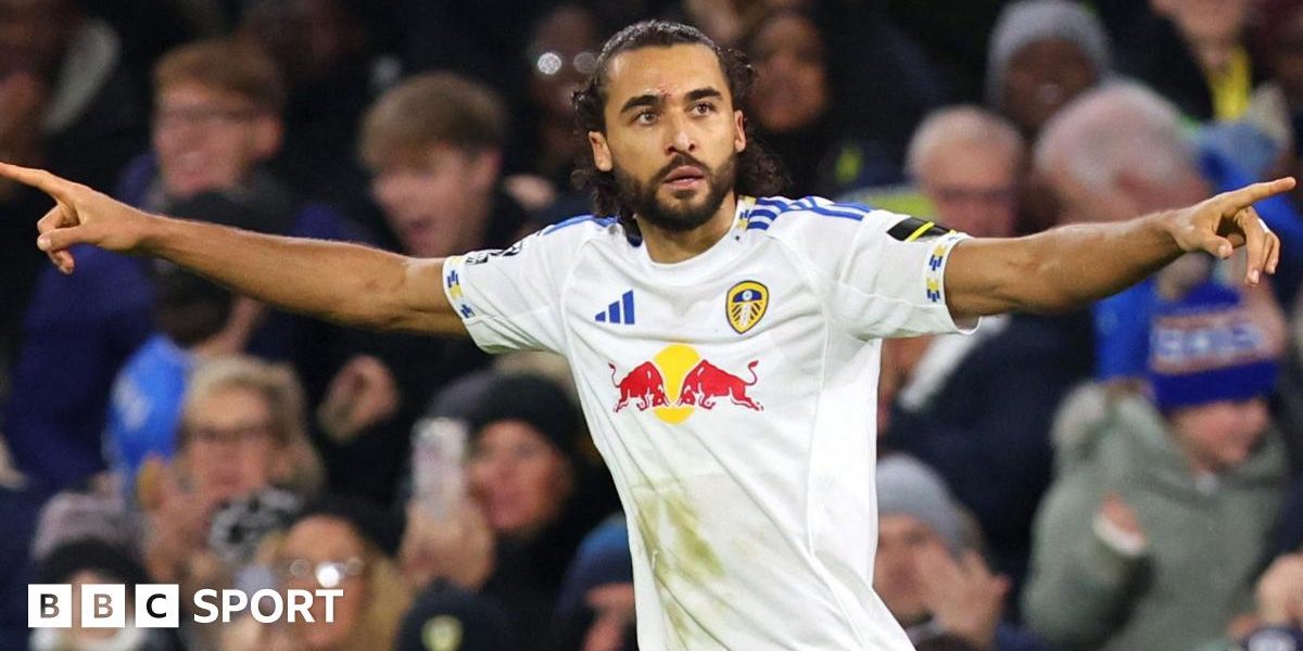 Calvert-Lewin double helps Leeds see off Palace