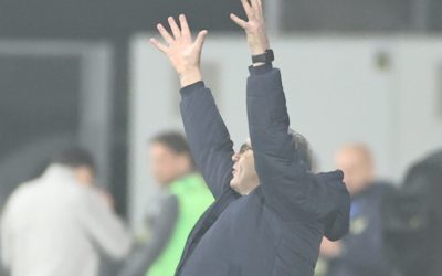 ”Fraților, ușor! Sunt luat de fraier”