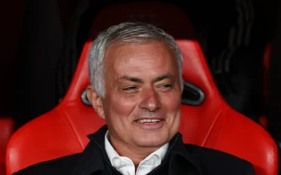 Exclusivo Glorioso 1904 – Benfica já tem prenda para oferecer no Natal a Mourinho