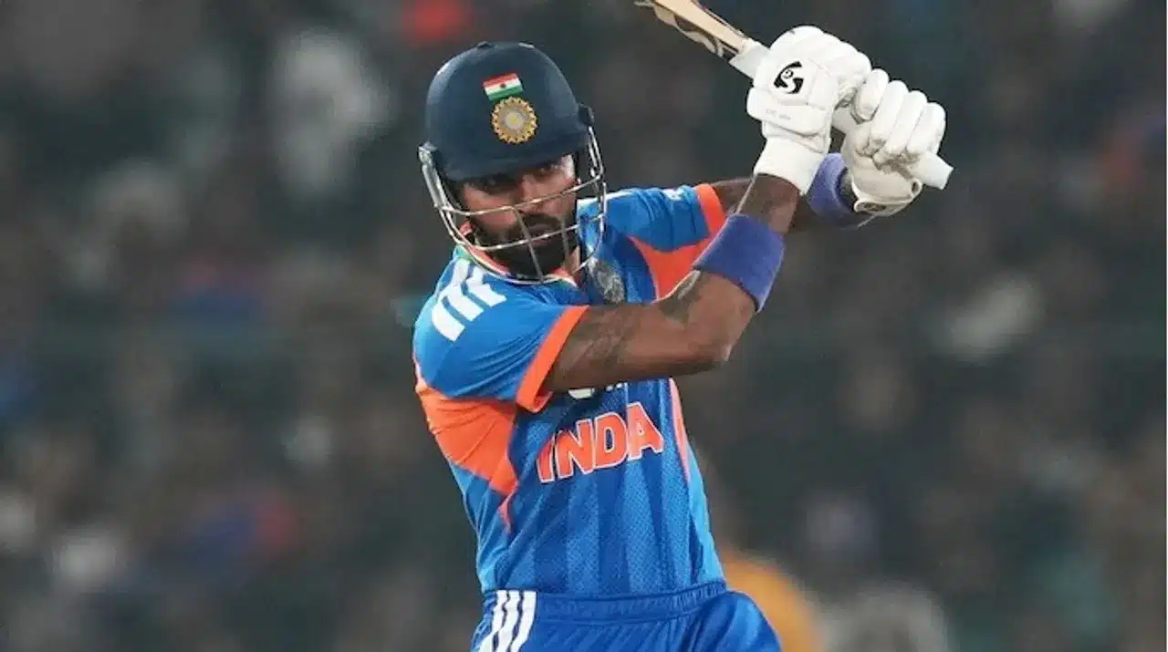 Hardik Pandya's Composed Performance Shines in IND vs SA Clash