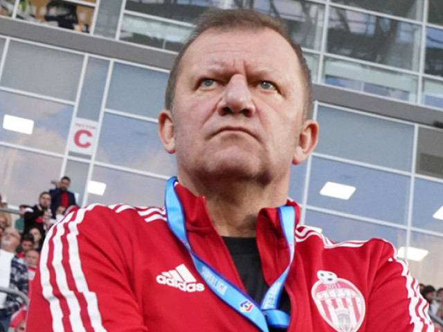 Dorinel Munteanu a revenit ca antrenor în SuperLigă! Ce salariu va încasa
