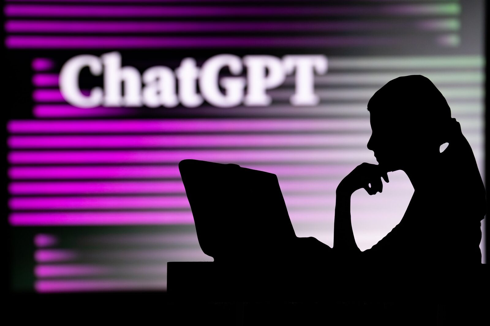 [ad_1] OpenAI a anunțat lansarea GPT‑5.2 și a confirmat că modul pentru adulți al ChatGPT va intra în funcţiune în primul trimestru al anului 2026