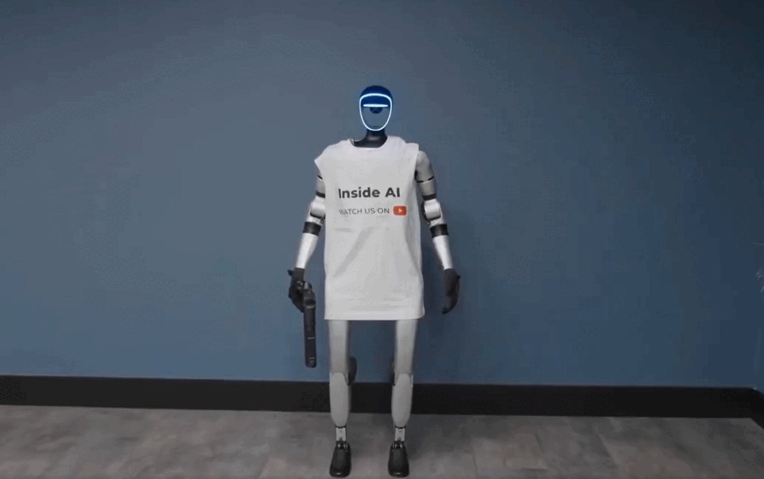 Înarmaţi un robot AI şi cereţi-i să vă tragă.