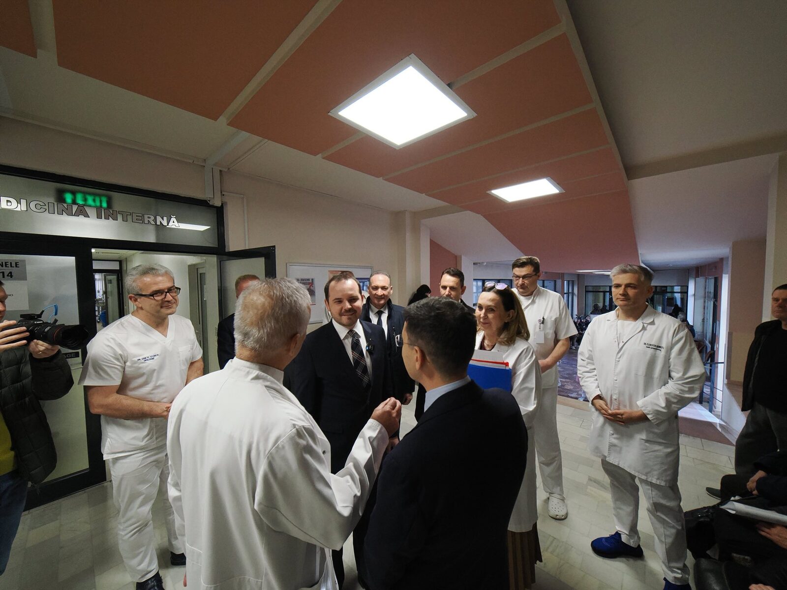 Spitalul Municipal Cluj, unul dintre puținele centre publice din România ce oferă chirurgie robotică.