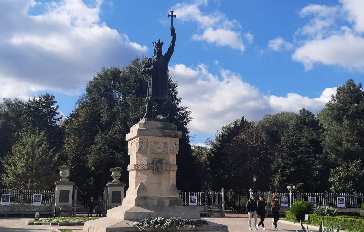 Republica Moldova își asumă o schimbare radicală în politica sa externă, semn că orientarea spre independență și Suveranitate devine prioritară pentru oficialii de la Chișinău