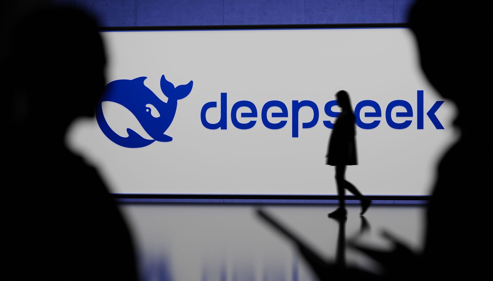 Ce s-a întâmplat cu DeepSeek, compania ce a surprins Silicon Valley și Wall Street acum un an?