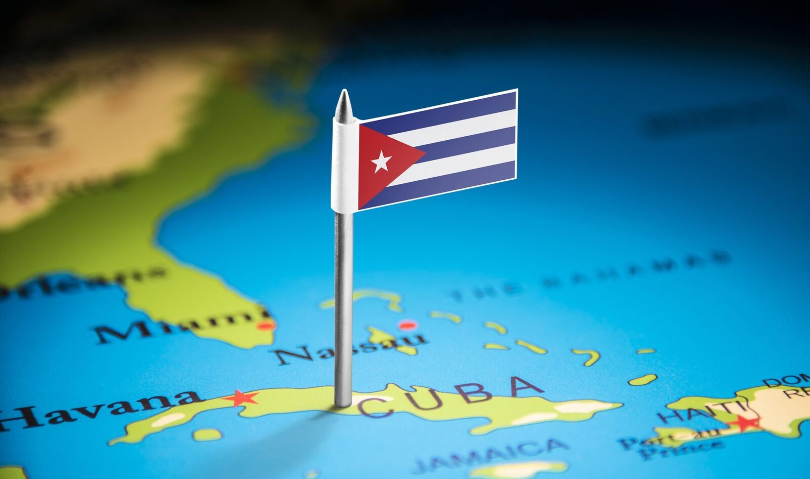 Guvernul mexican analizează oprirea livrărilor de petrol către Cuba din cauza tensiunilor cu SUA Autoritățile mexicane se află în plină dezbatere internă referitoare la posibilitatea de a suspenda transporturile de petrol destinate Cubei, în contextul riscurilor crescând din partea administrației americane