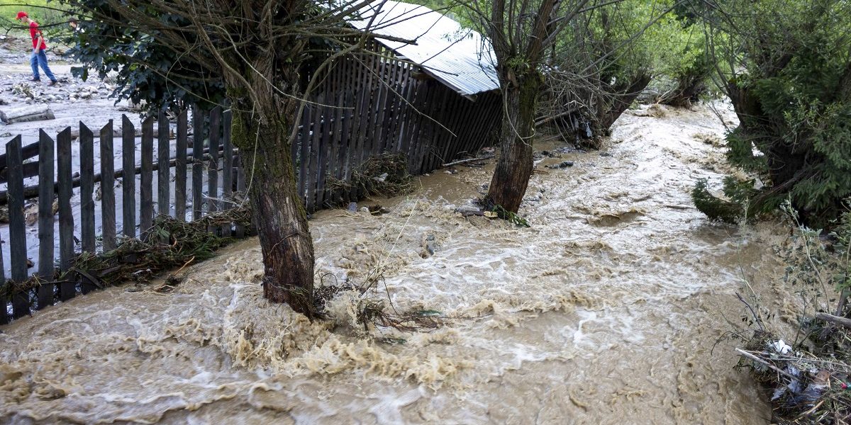 ILUSTRATIE_INUNDATII_01_INQUAM_Photos_Casian_Mitu.jpg - StiriFresh