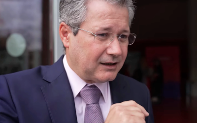 Mihnea-Costoiu-YTB.png - StiriFresh