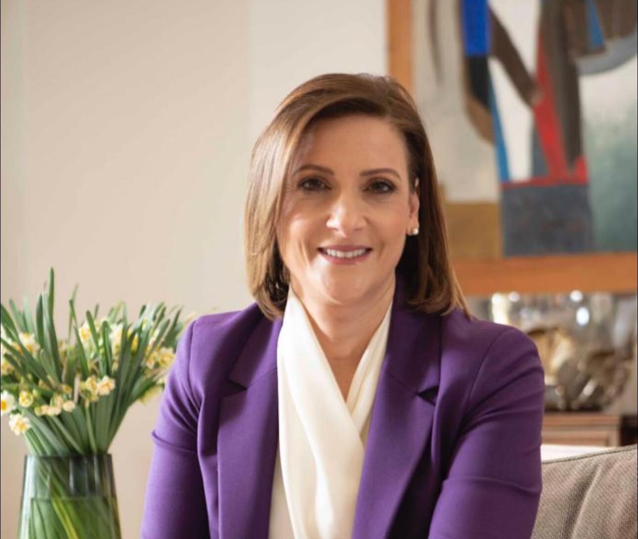 Prima doamnă a Ciprului, Philippa Karsera, a făcut un pas important în contextul recentelor acuzații de corupție care au zguduit scena politică și socială a insulei