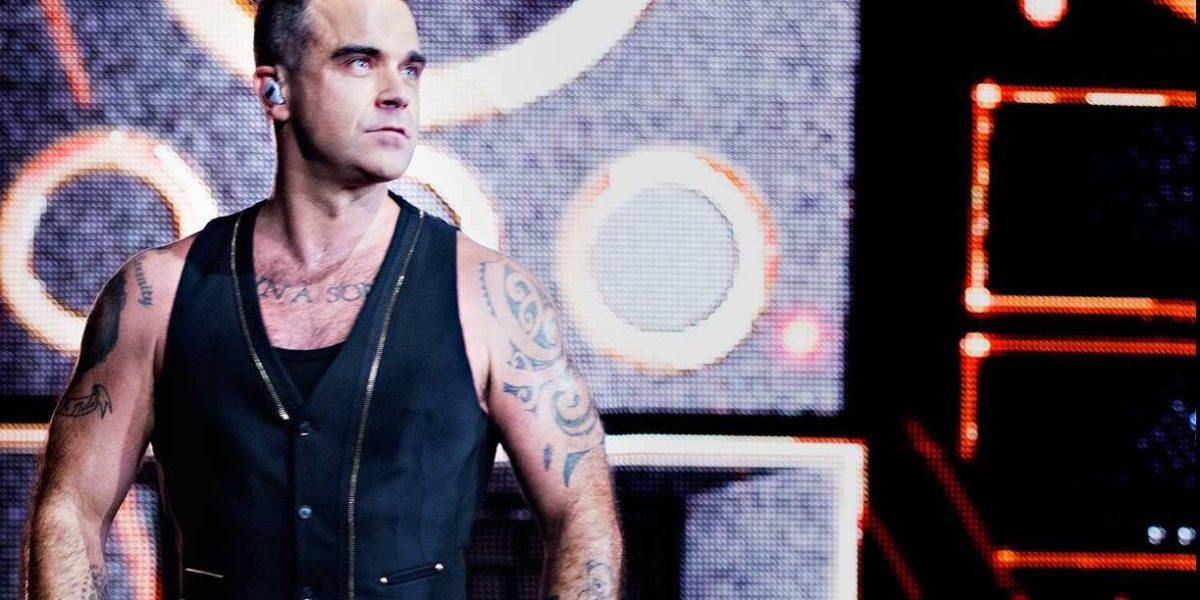 Robbie-Williams-e1607168274236.jpg - StiriFresh