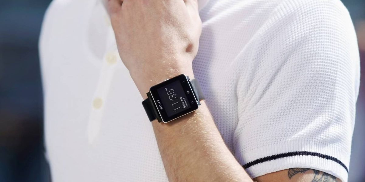 Sony-SmartWatch.jpg - StiriFresh