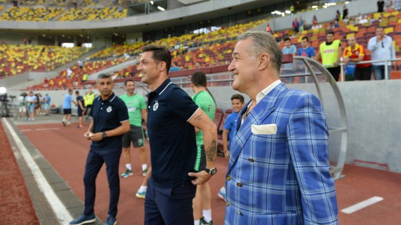 Gigi Becali anunță o schimbare de sistem la FCSB Gigi Becali, patronul FCSB, a făcut o declarație surprinzătoare în ultima sa apariție publică, sugerând că echipa ar putea adopta un nou sistem de joc în sezonul următor