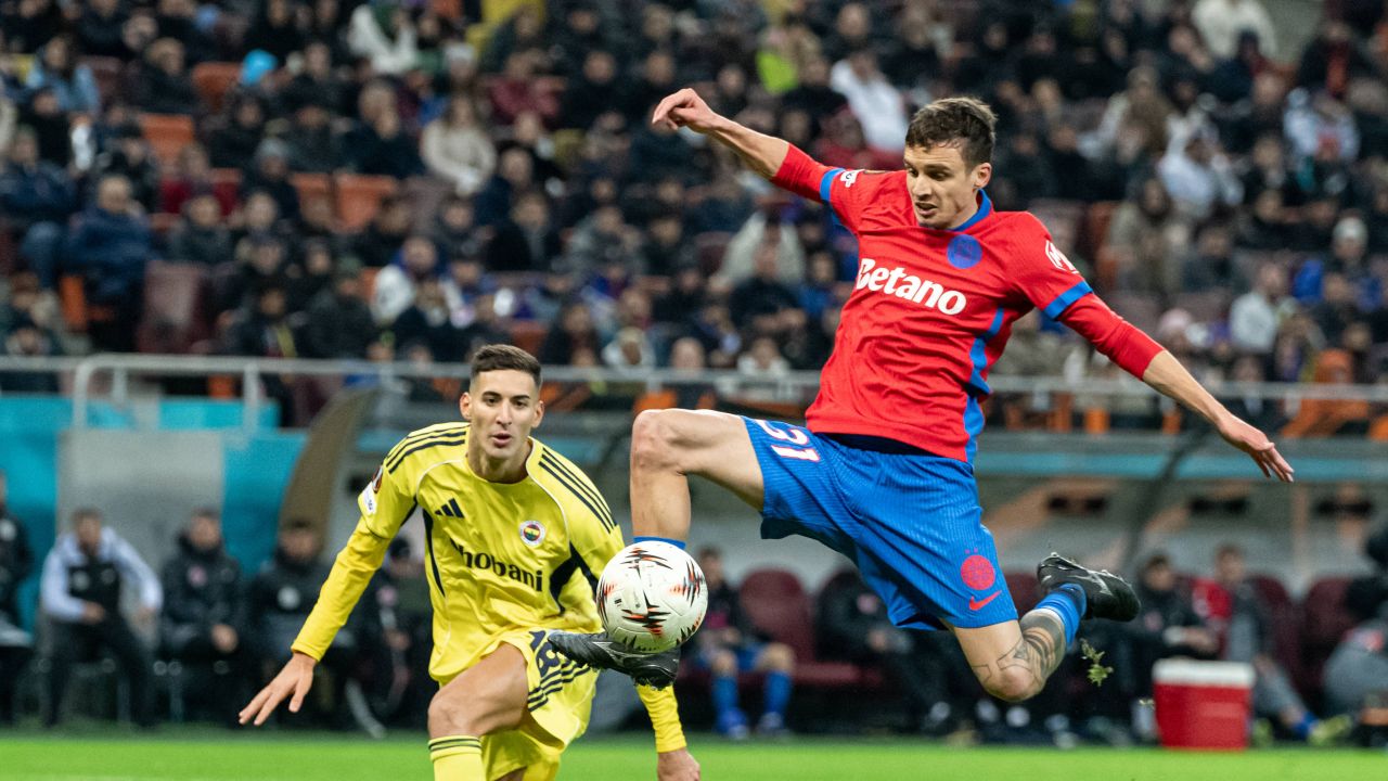 Remiză fără entuziasm pe Arena Națională: Turkish journalists unimpressed by the draw Un meci fără strălucire la București Remiza obținută de echipa națională a Turciei pe Arena Națională din București nu a reușit să stârnească entuziasmul așteptat în rândul jurnaliștilor din țara semilunii