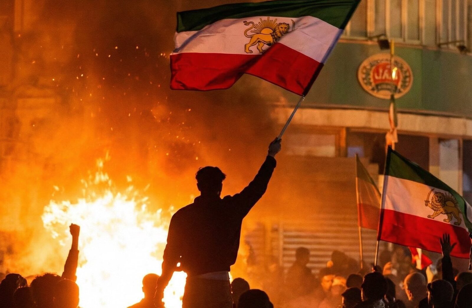 Iranul se confruntă cu o criză severă de energie și informație, într-un context tensionat marcat de proteste masive și represalii dure ale regimului islamic