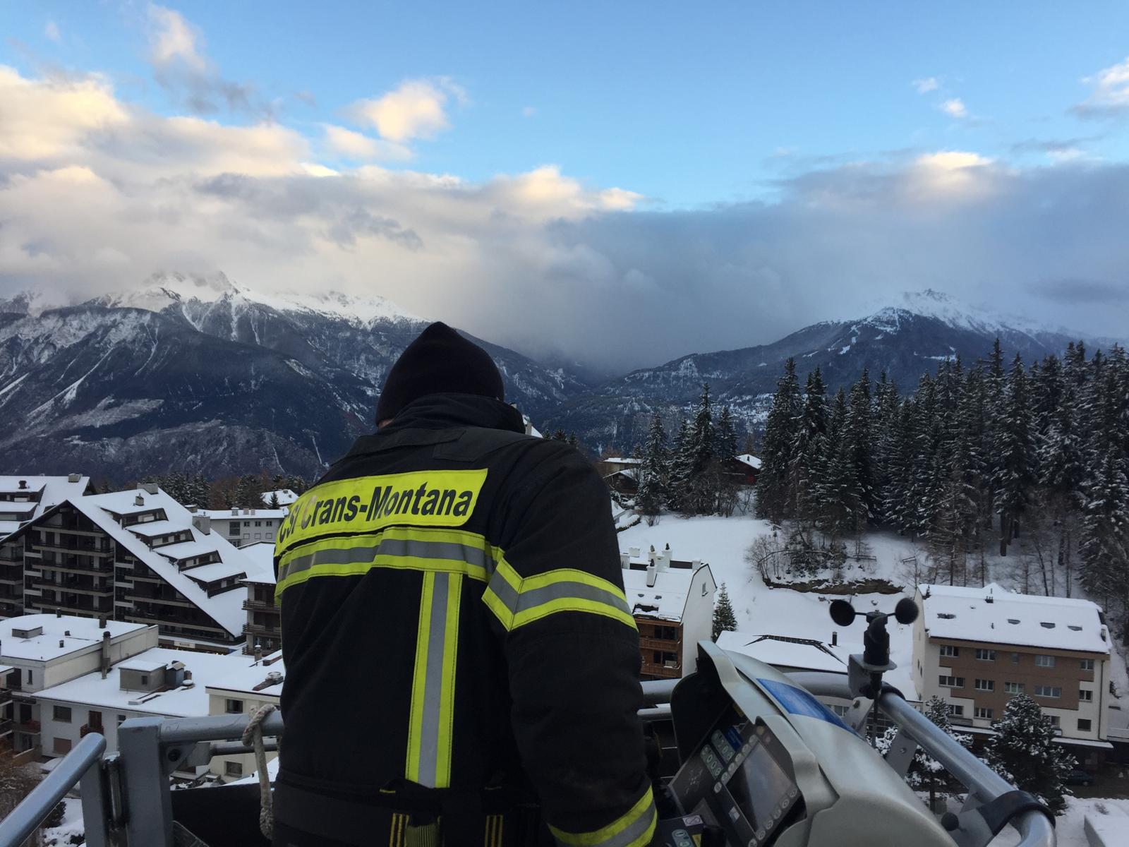 Un gest de solidaritate umanitară uimitor a ieșit la lumină în urma incendiului devastator care a cuprins orașul montan Crans-Montana, în Elveția