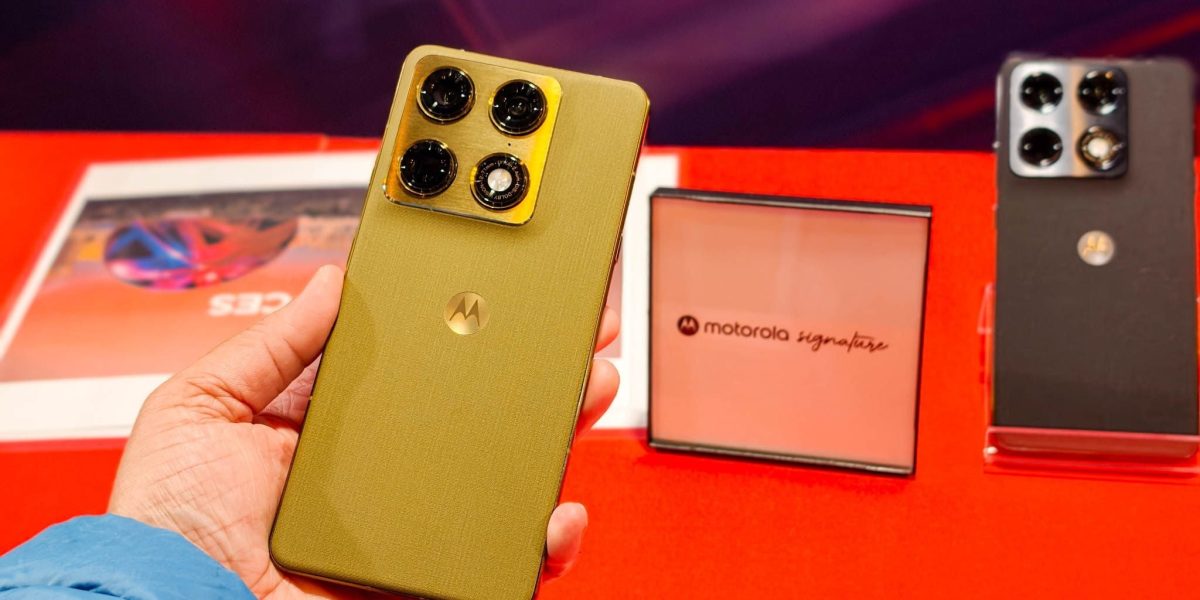 motorola-signature-1.jpg - StiriFresh