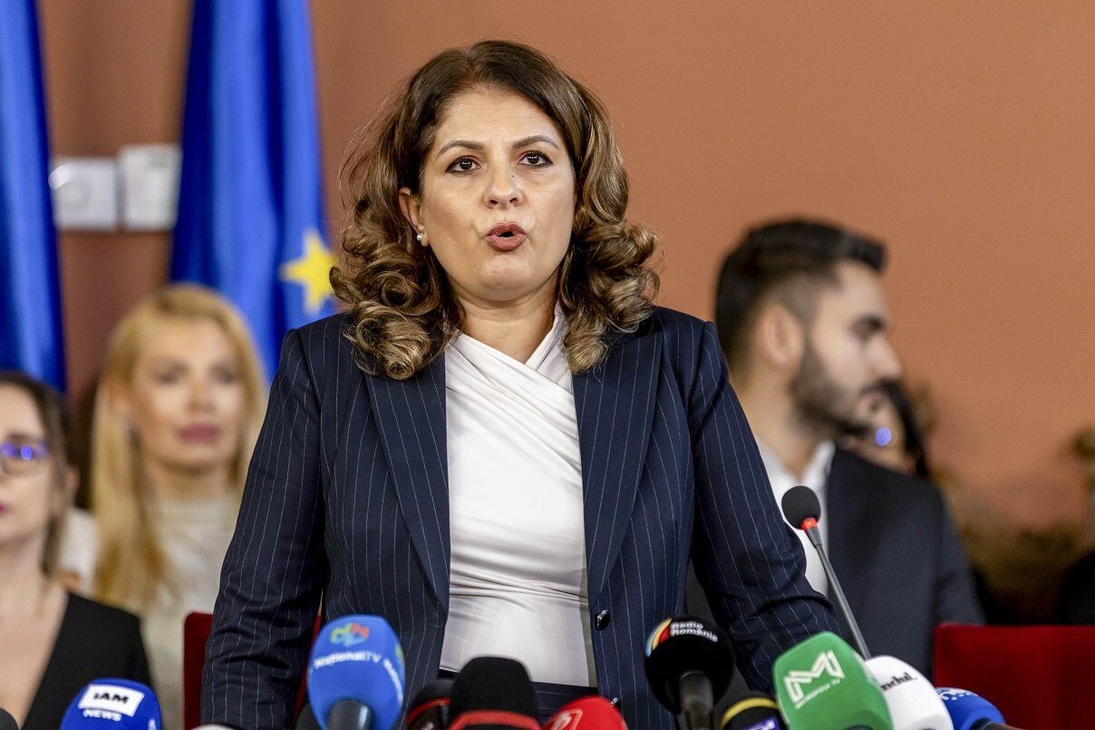 Trei dosare penale deschise în ultima zi a lui 2025 la Curtea de Apel București, puse în mişcare de avocata controversată Silvia Uscov, aduc în prim-plan un tablou complicat al justiției și politicii din România