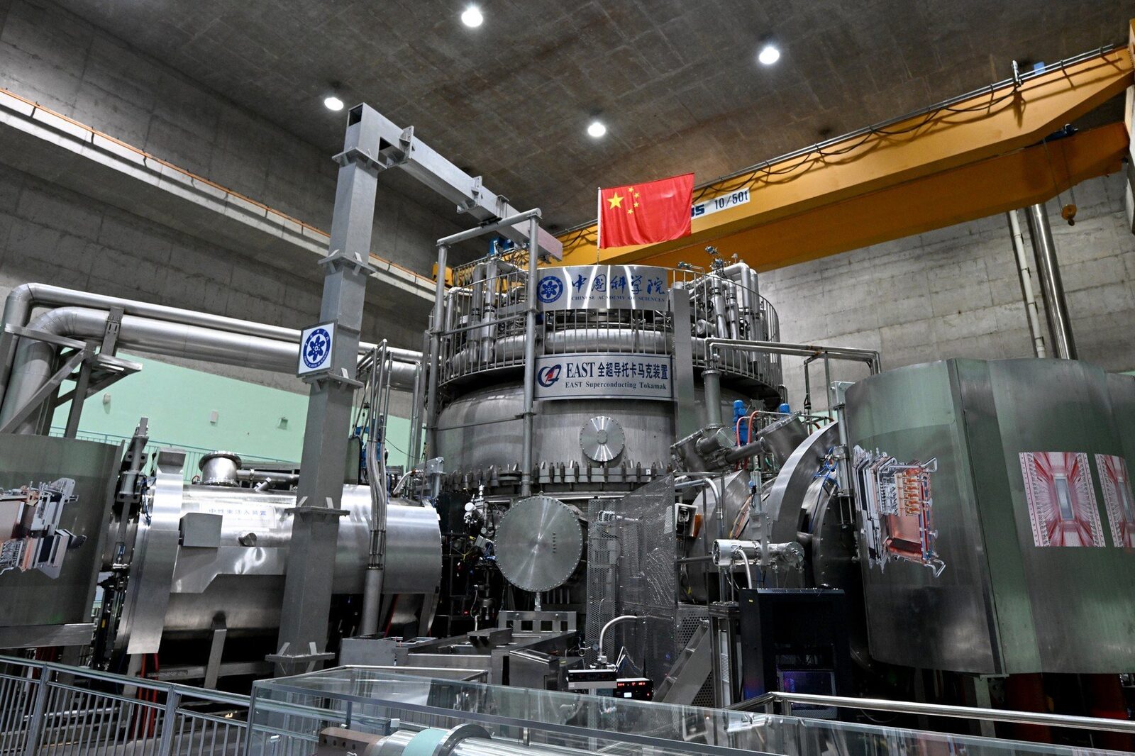 Chinezii marchează un nou avans în domeniul energiei de fuziune nucleară, considerată a fi viitorul energetic al planetei, odată cu atingerea unui prag tehnologic semnificativ în cadrul reacției de fuziune de la reactorul EAST