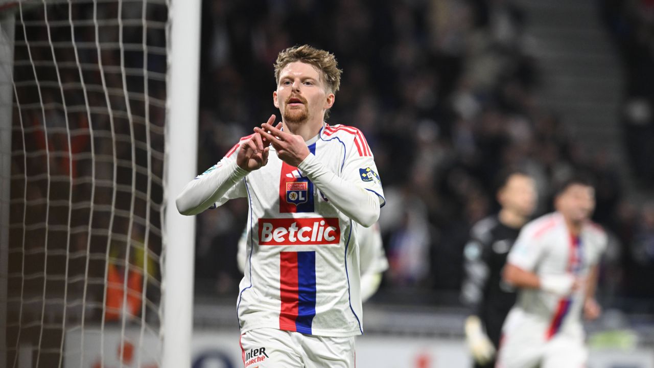 Ligue 1 în direct pe VOYO: O nouă eră pentru iubitorii fotbalului Sunt momente electrizante pentru fanii fotbalului din România, odată cu lansarea transmisiunilor în exclusivitate ale meciurilor din Ligue 1 pe platforma VOYO