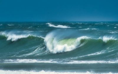 valuri-furtuna-uragan-ciclon-ocean.jpg - StiriFresh