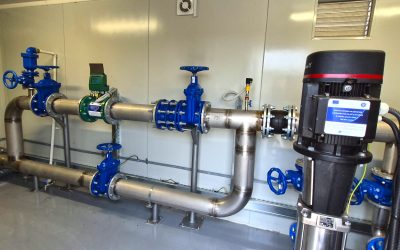 Guvernul român pregătește o investiție de aproape un miliard de euro în infrastructura de apă și canalizare din fondurile Planului Național de Redresare și Reziliență (PNRR), în contextul unui efort amplu de modernizare și extindere a serviciilor publice pentru asigurarea unui mediu sănătos și sustenabil pentru populație