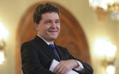 Vicepremierul Tanczos Barna analizează modul în care președintele României, Nicușor Dan, își asumă mandatul, calificându-l drept un „președinte analitic” și cerându-i să demonstreze dacă a meritat încrederea acordată Într-o intervenție recentă la Europa FM, vicepremierul Tanczos Barna a avut o opinie clară despre parcursul președintelui Nicușor Dan, aflat la început de mandat