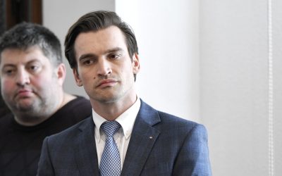 Inteligența artificială devine o realitate cotidiană, cu influențe dincolo de așteptări Tehnologia AI nu mai este despre science fiction sau despre futurismul Silicon Valley — ea s-a infiltrat adânc în viața de zi cu zi, influențând decizii și comportamente din cele mai diverse domenii