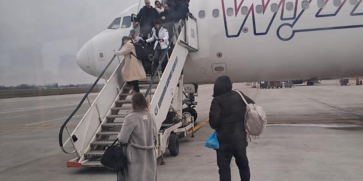 Aeronava-WizzAir-e1770474820215.jpeg - StiriFresh