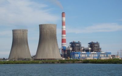 Președintele american Donald Trump a anunțat miercuri un plan controversat de redirecționare a fondurilor guvernamentale și a contractelor Pentagonului pentru a susține sectoarele energetice bazate pe cărbune, într-un efort de a revitaliza industria locală și de a combate plecarea investitorilor din această ramură