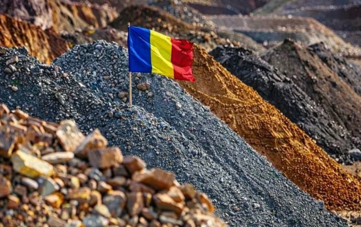 România devine punct strategic pentru industria aerospațială a SUA, inclusiv SpaceX, și rafinează pământuri rare din Groenlanda la Feldioara