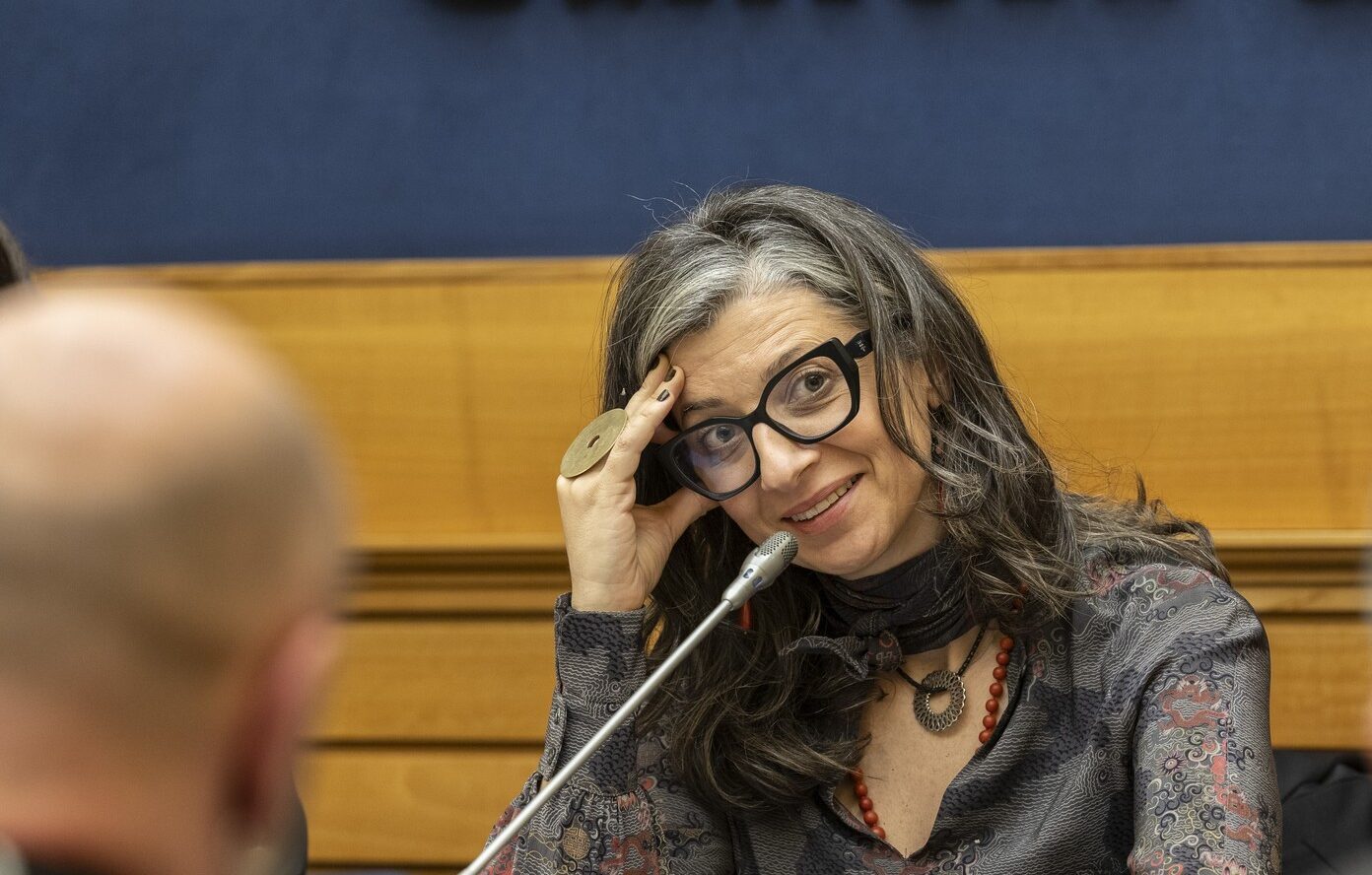 Controverse la nivel internațional: Reportorul ONU pentru situația Palestinei, acuzat de declarații antisemite și îndeamnă la demisie Situație tensionată în cursa pentru menținerea credibilității organizațiilor internaționale după ultimele declarații ale Francescăi Albanese, raportorul special al ONU pentru palestinieni