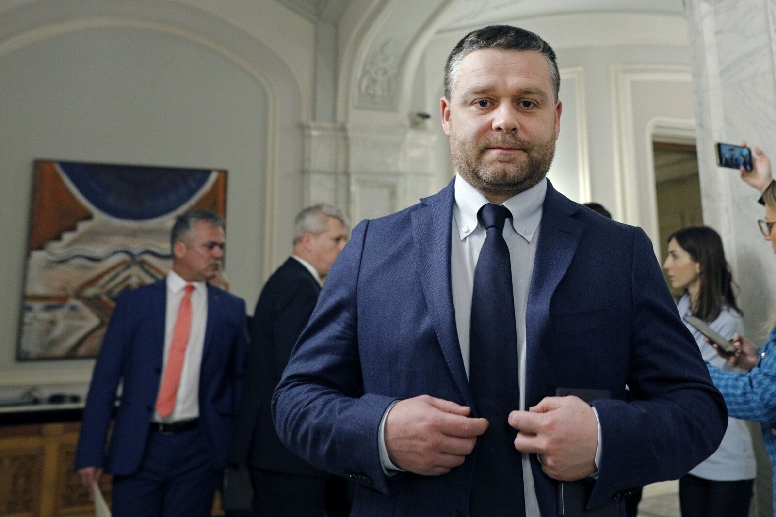 Relațiile tensionate dintre Primăria Capitalei și PSD pun din nou în lumină fragmentarea politică din mediul urban românesc, într-un context în care administrația locală se confruntă cu multiple provocări administrative și politice