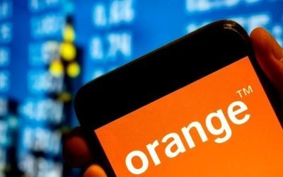 Orange lansează în România o inovație tehnologică care promite să transforme modul în care românii se conectează la internet acasă: serviciul Net Fix 5G+