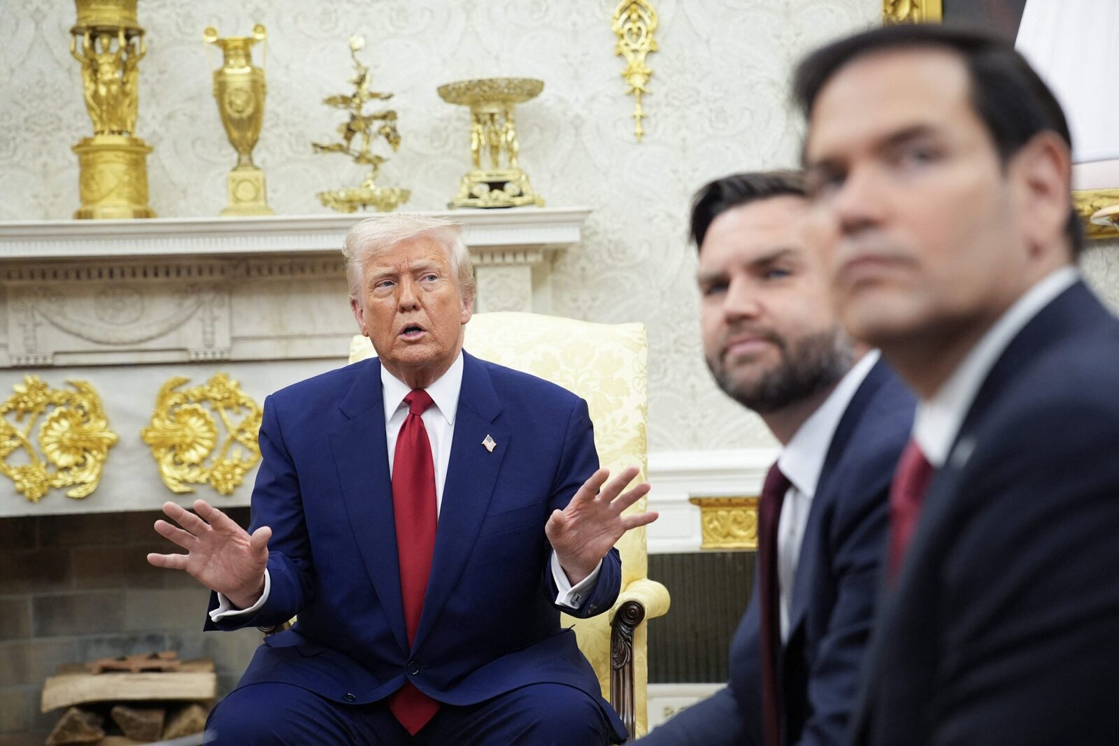 Administrația Trump adoptă o abordare prietenoasă și diplomatică la Conferința de Securitate de la München, dar mesajul esențial rămâne unul sever și clar: Washington-ul își dorește sprijin covârșitor pentru campania lui Donald Trump de a reajusta ordinea mondială în propriul său beneficiu