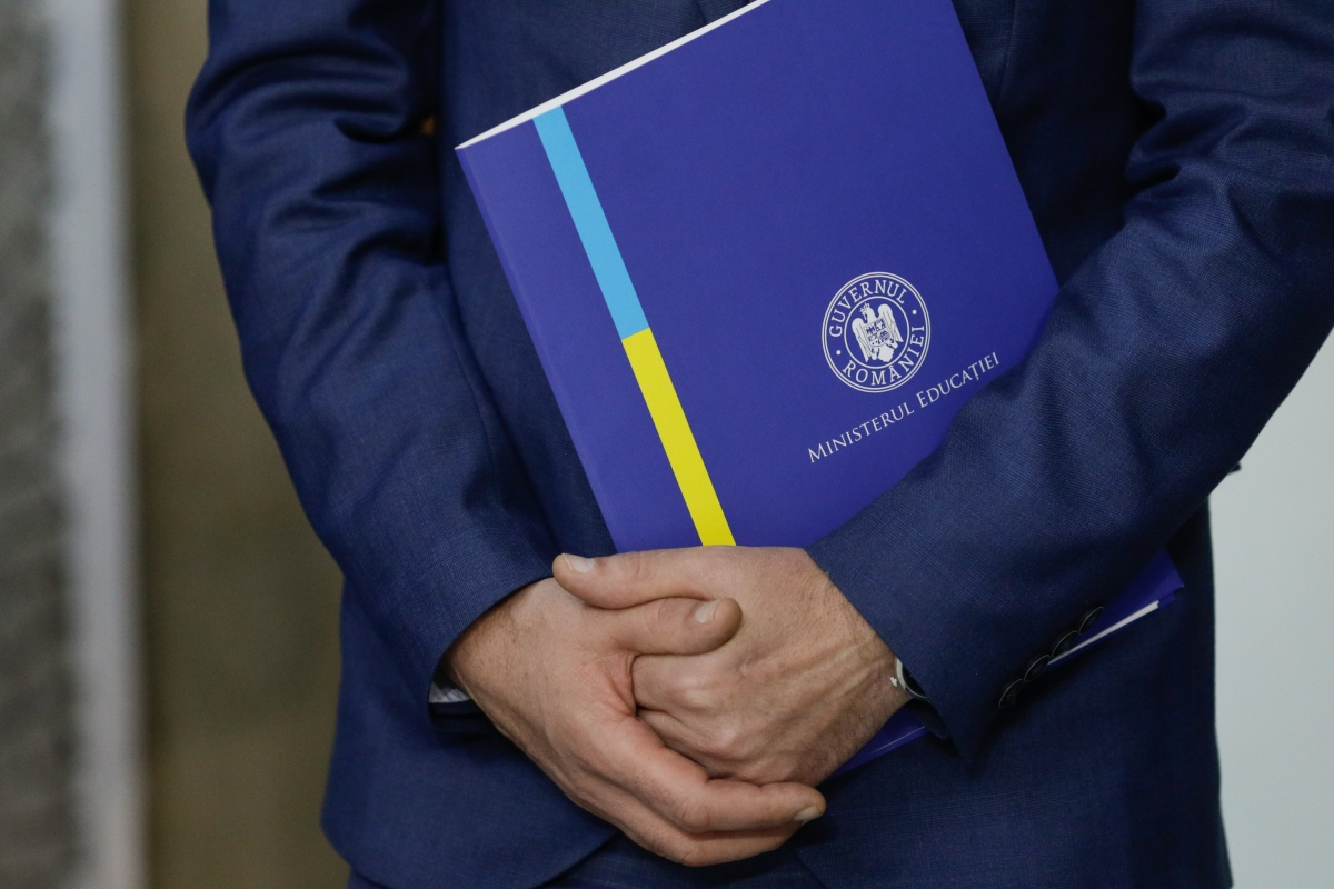 Ilie Bolojan anunță numirea unui nou ministru al Educației în următoarele zile, după vizita la Bruxelles Premierul Ilie Bolojan a anlizat, marți, că va desemna în curând un nou ministru al Educației, urmând să anunțe decizia după încheierea vizitei oficiale în capitala Belgiei