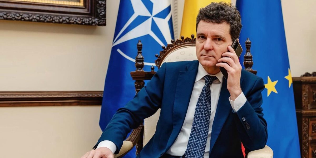 Nicusor-Dan.jpg - StiriFresh