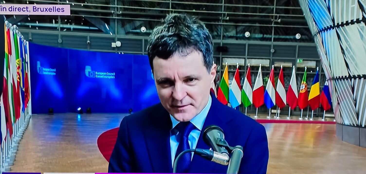 Nicușor Dan, prezent la reuniunea informală a Consiliului European în Belgia: planuri concrete pentru viitorul UE Președintele României, Nicușor Dan, a participat zilele acestea la reuniunea informală a Consiliului European, găzduită de Castelul Alden Biesen din Belgia