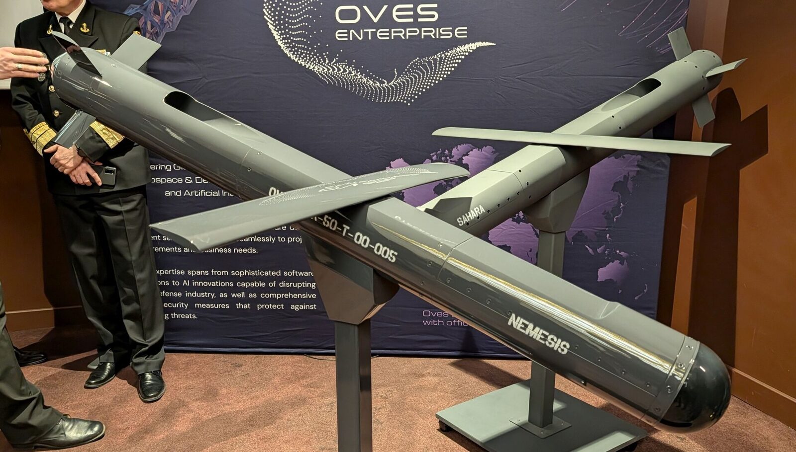 București, 17 februarie 2026 – Într-un eveniment de mare amploare, compania românească OVES Enterprise a lansat oficial la București proiectul Sahara Autonomous System, o inițiativă de pionierat pentru industria de apărare din România