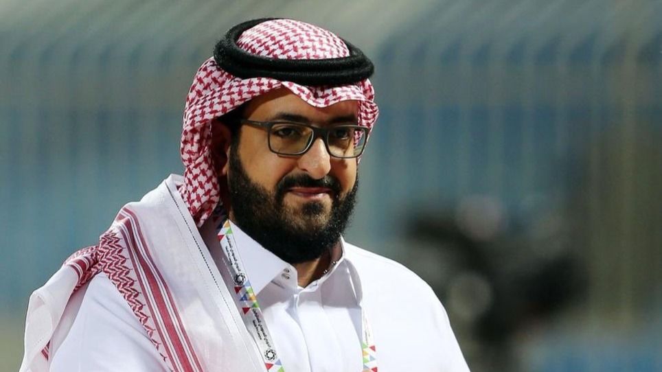 Al-Ittihad vizează o mutare spectaculoasă în urma plecării starului său Al-Ittihad, echipa de fotbal din Arabia Saudită, se află într-o perioadă tumultoasă după despărțirea de starul său, care a fost, fără îndoială, figura de bază a lotului
