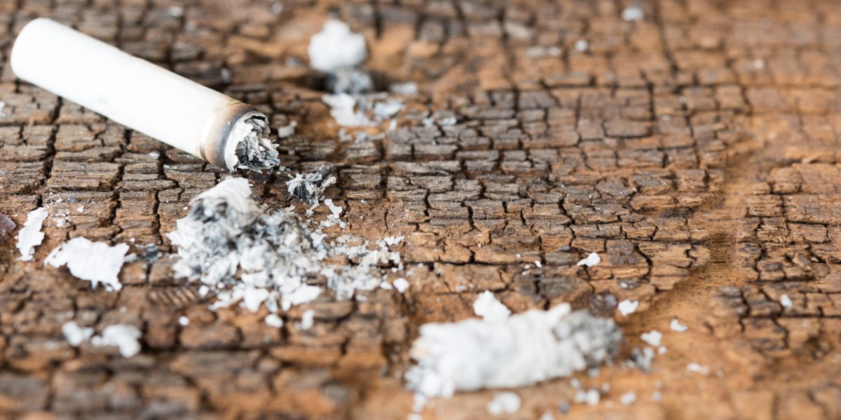 cigarette-scaled.jpg - StiriFresh