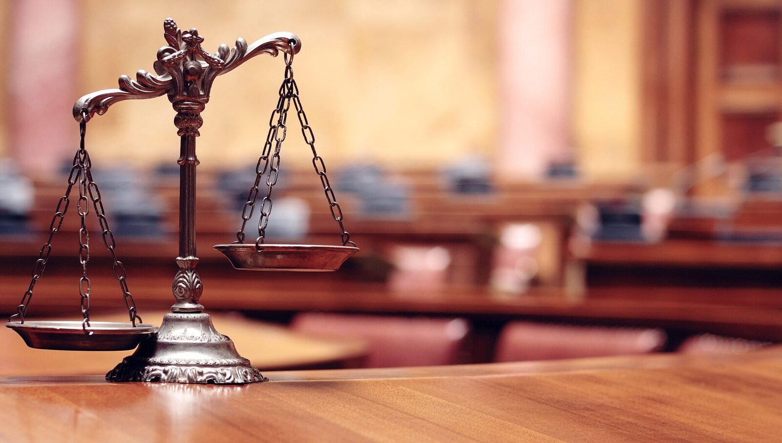 Guvernul maghiar intră în coliziune cu justiția: Tribunalelor refuză să aplice decretul controversat al lui Viktor Orban privind taxele locale Guvernul maghiar, condus de premierul Viktor Orban, se află din nou în centrul unui conflict cu sistemul judiciar, după ce un decret emis de șeful executivului a stârnit o reacție fermă din partea tribunalelor