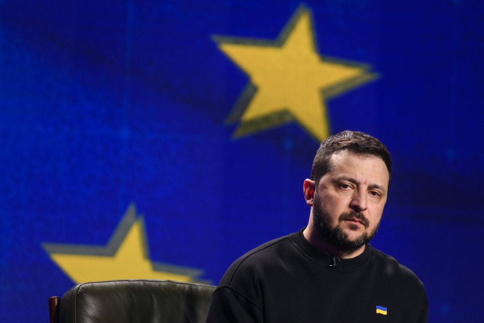 Președintele ucrainean Volodimir Zelenski a reiterat angajamentul țării sale față de planul de aderare la Uniunea Europeană, dar a făcut un pas important, solicitând ca orice acord de pace în privința conflictului din Ucraina să includă un calendar clar pentru integrarea țării în blocul comunitar