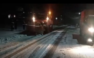 Circulația rutieră rămâne complet închisă pe drumurile principale din zona montană a județului Ialomița, unde condițiile meteorologice extreme au făcut ca traficul să fie aproape imposibil