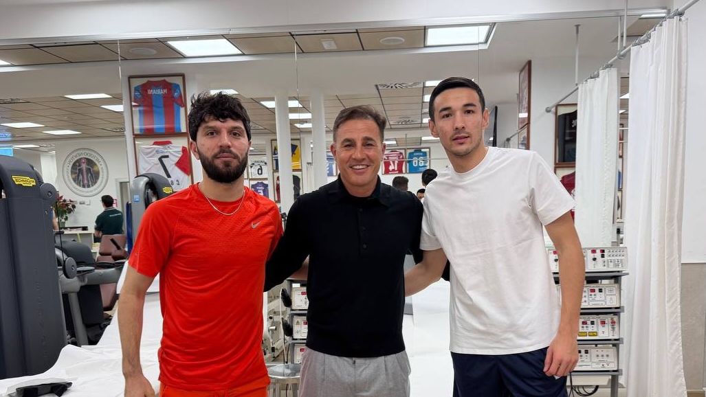 Cupa Mondială 2026: SUA, Mexic și Canada se pregătesc pentru un eveniment istoric Ceea ce își dorește întreaga lume a fotbalului devine realitate: Cupa Mondială FIFA va avea loc în 2026 pe continentul nord-american, o premieră istorică ce transformă radical așteptările fanilor