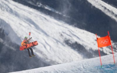 Lindsey Vonn, salvata la Olimpiada de iarnă, reacționează la întoarcerea în SUA.